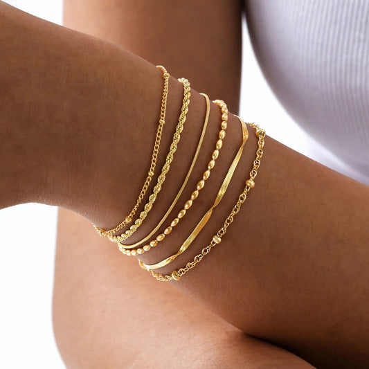Vando™ Dainty Gold Link Bracelet
