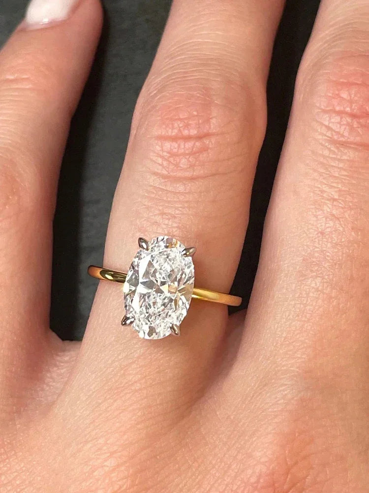 Vando™ Radiant Oval Ring — 925 Sterling Silver with Zircon