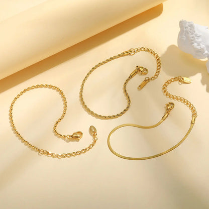 Vando™ Dainty Gold Link Bracelet