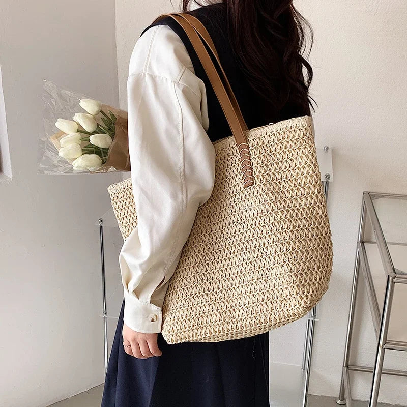 Vando boho woven straw shoulder handbag in natural beige