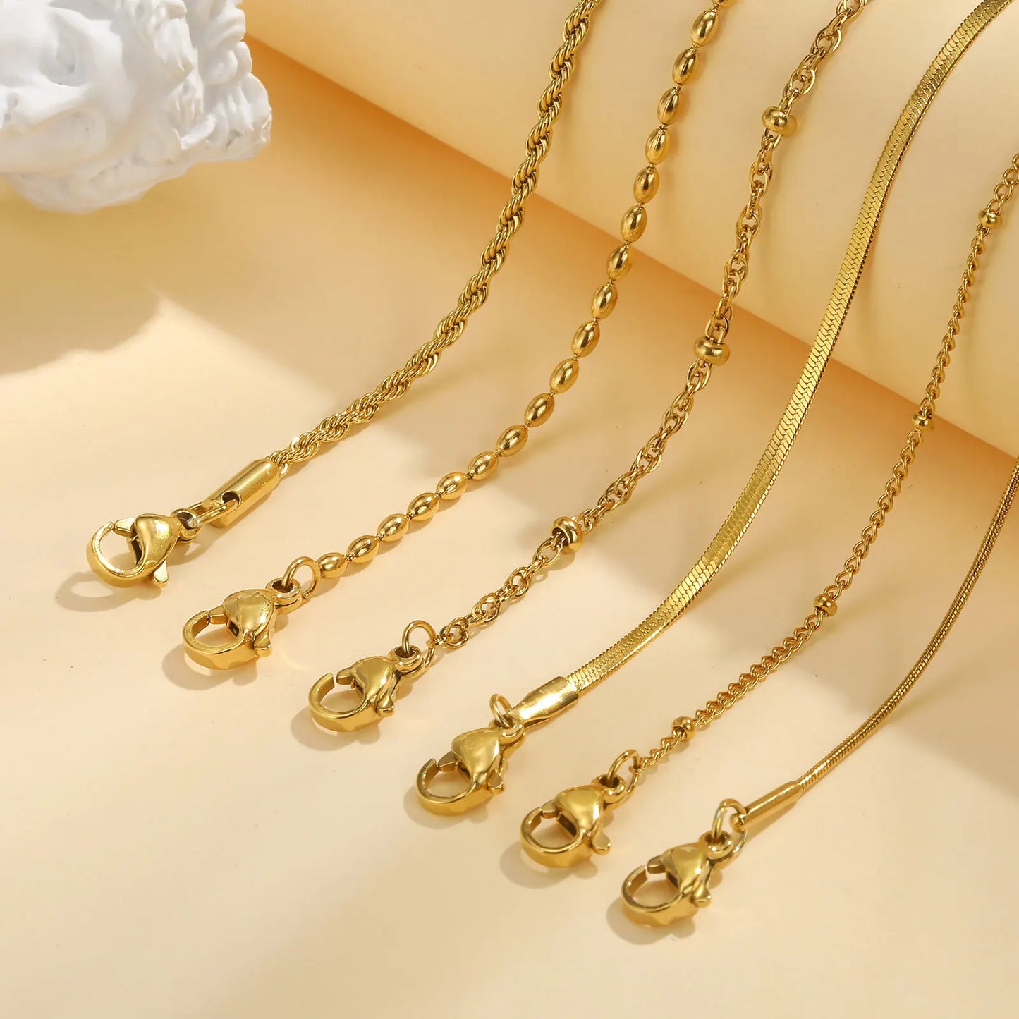 Vando™ Dainty Gold Link Bracelet